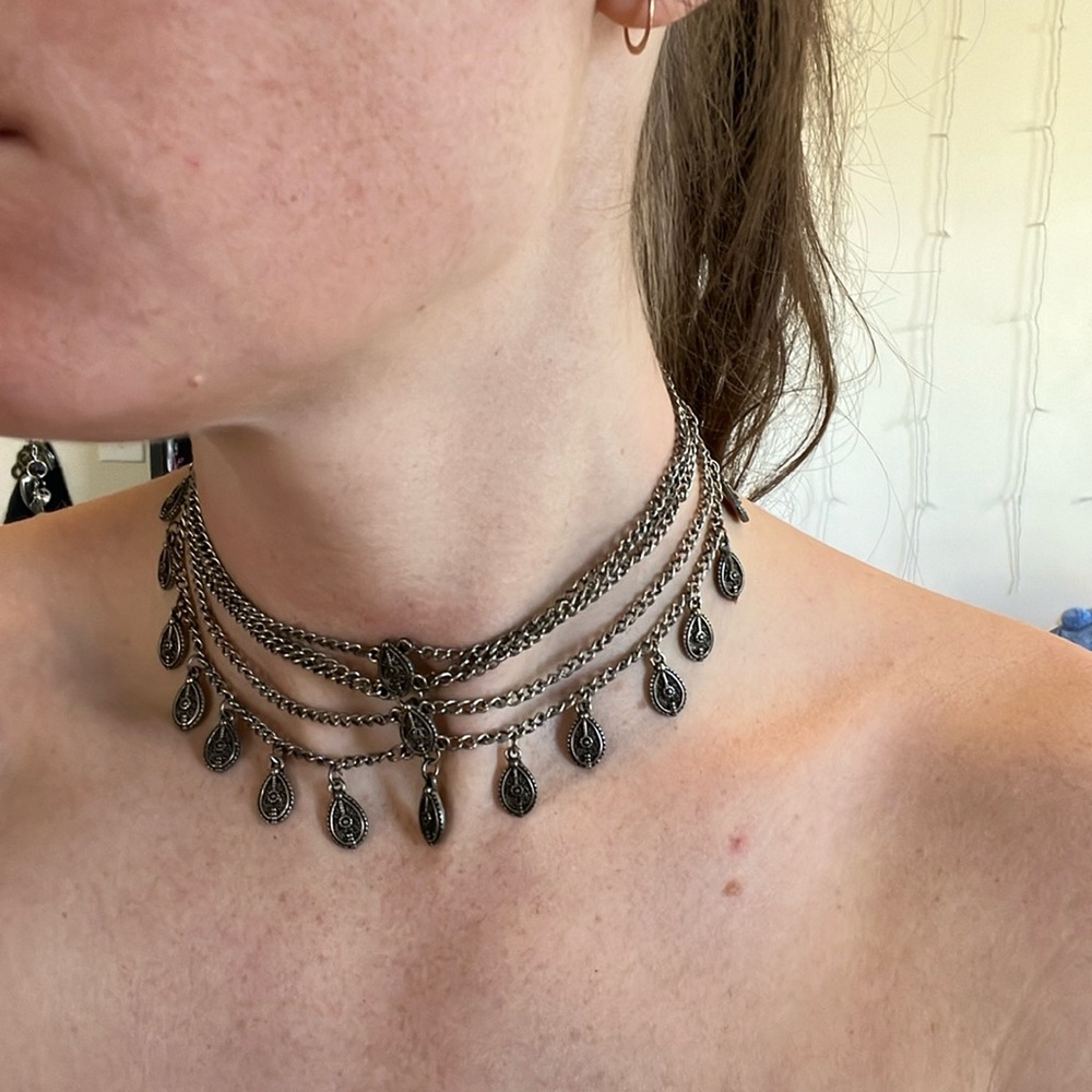 Choker necklace with charms